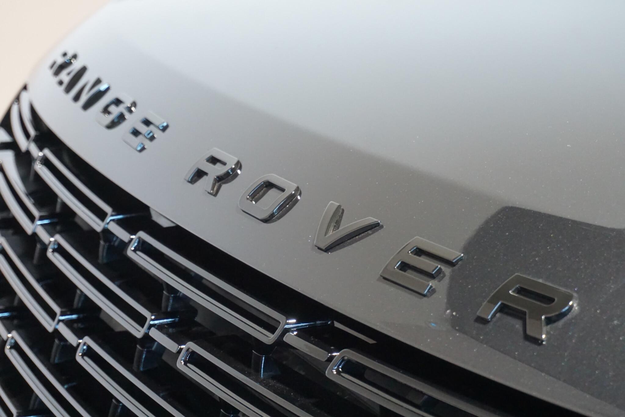 Land Rover Range Rover 3.0 P510e 38.2kWh Autobiography SUV 5dr Petrol Plug-in Hybrid Auto 4WD Euro 6 (s/s) (510 ps)